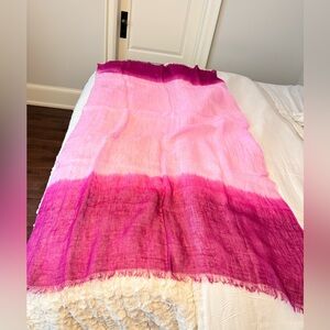 Weekend by Max Mara Linen Wrap 90”x38”